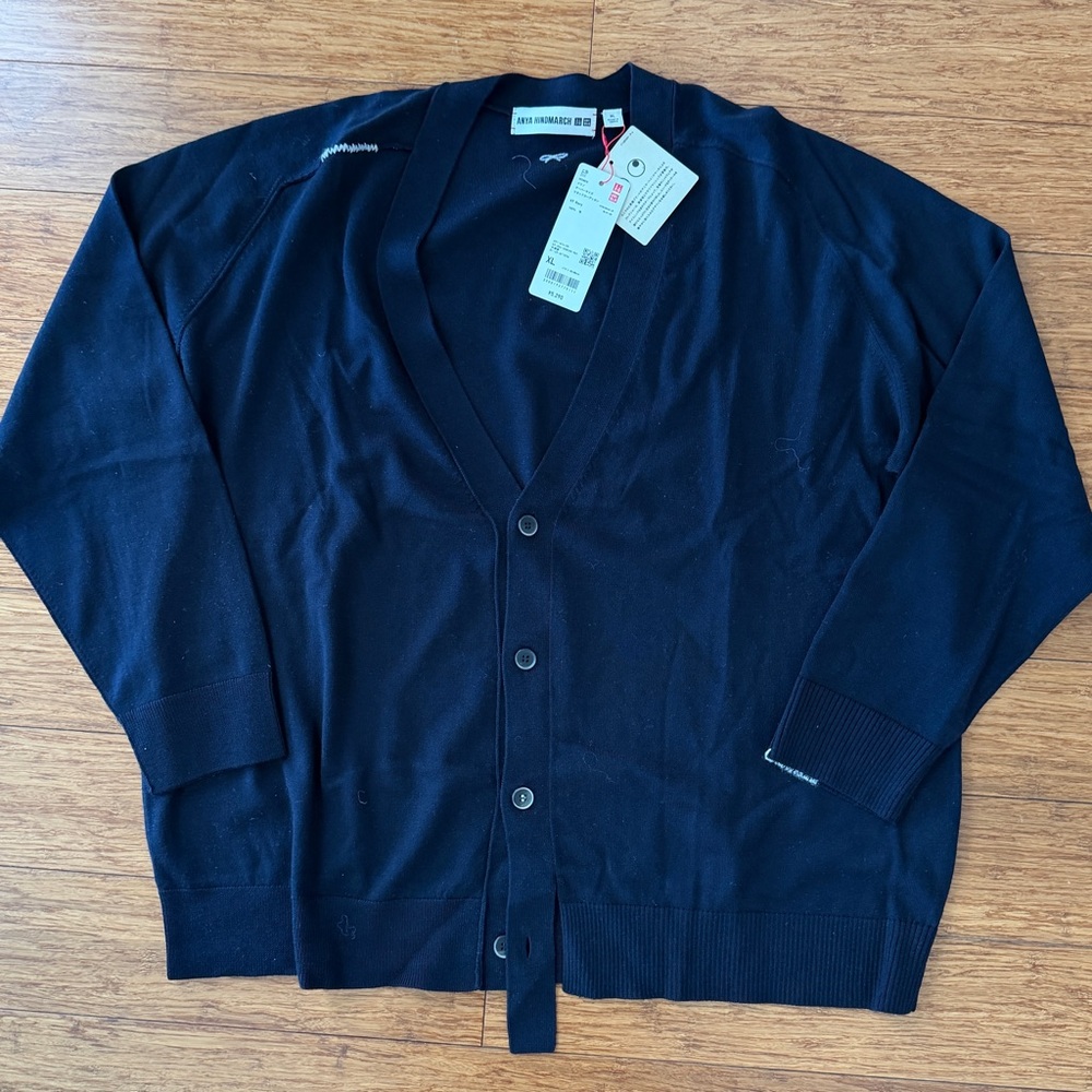 Uniqlo x Anya Hindmarch Navy Cardigan Women’s XL, Unisex Fit Small–Medium Men